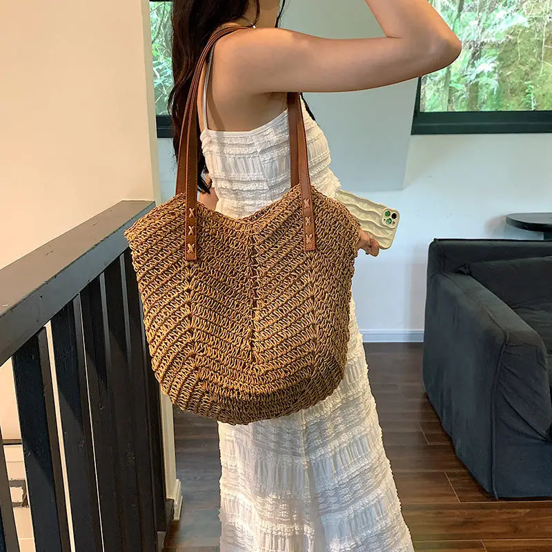 Bolsa de Ombro em Crochê Trançado