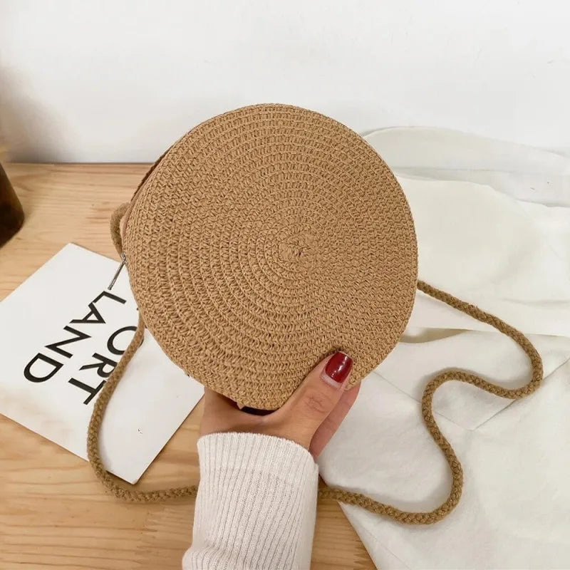Bolsa de Palha Redonda Minimalista