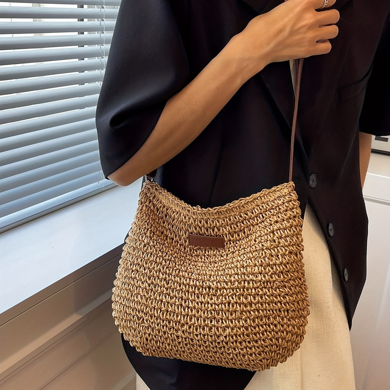 Bolsa de Ombro em Crochê Trançado - Tendência 2025
